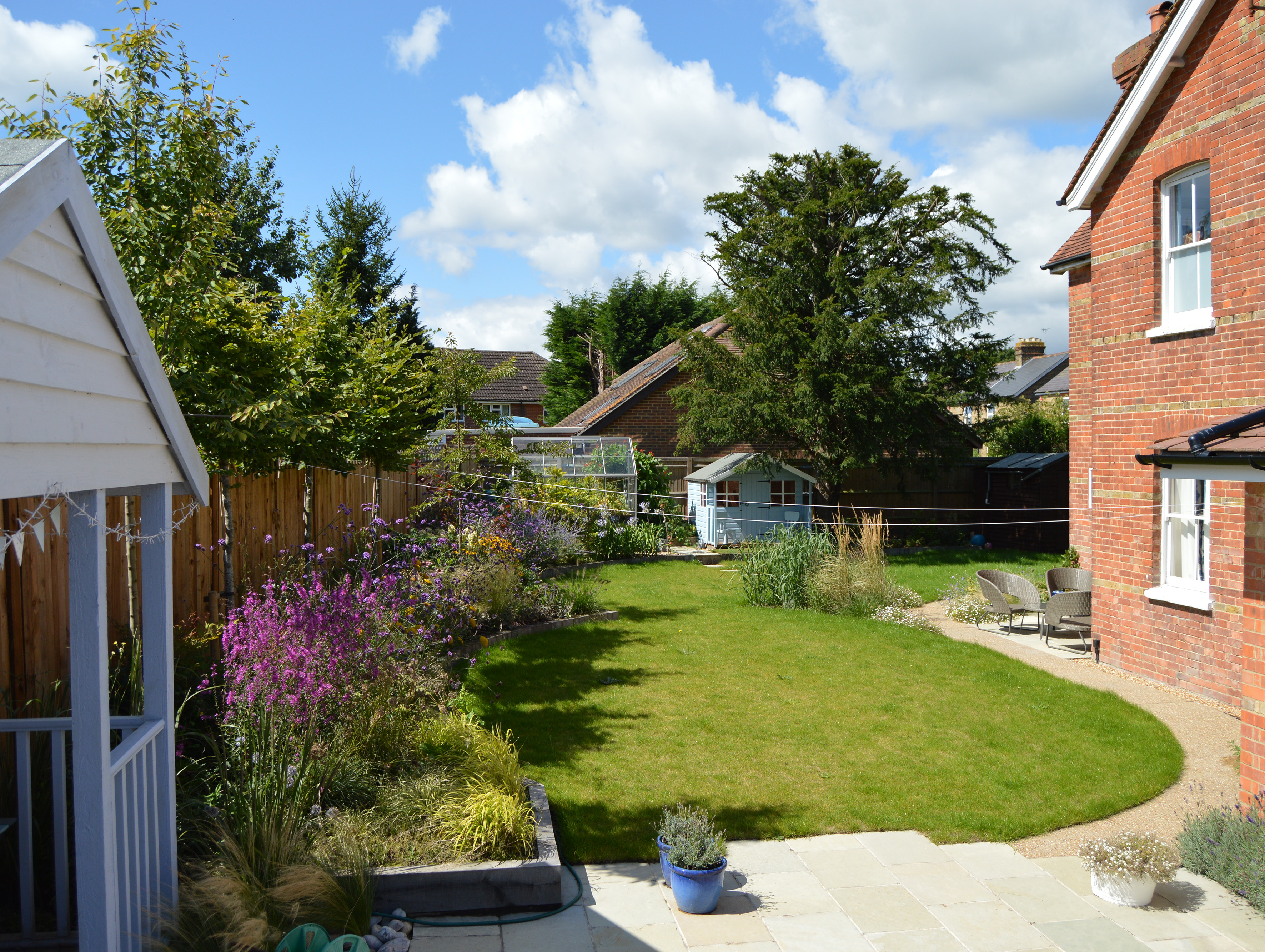 Englefield Green, Surrey - Family Garden